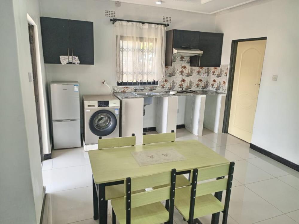 Matt Bed And Breakfast Lilongwe Exterior photo